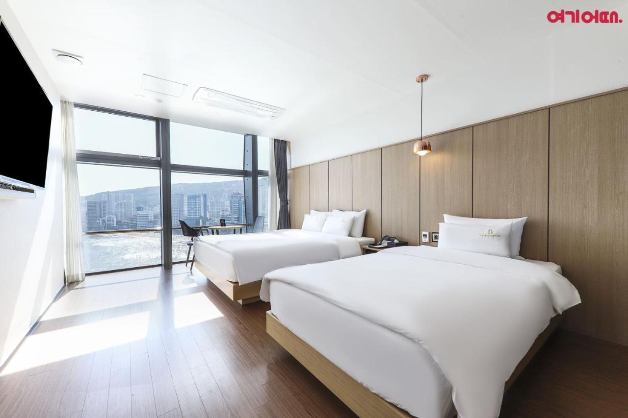 Gwanganri Hotel Oceanview Busan Exterior photo
