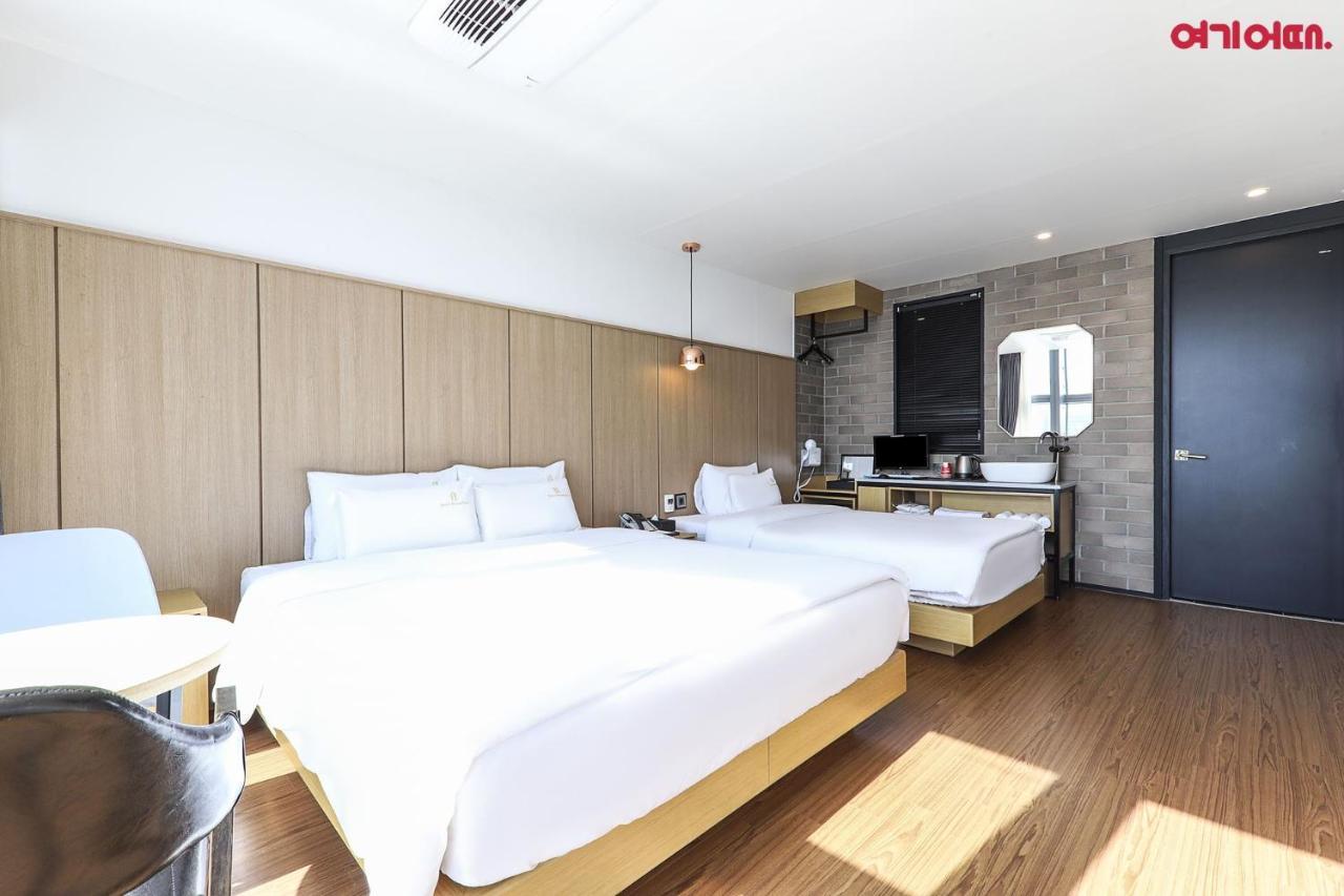 Gwanganri Hotel Oceanview Busan Exterior photo