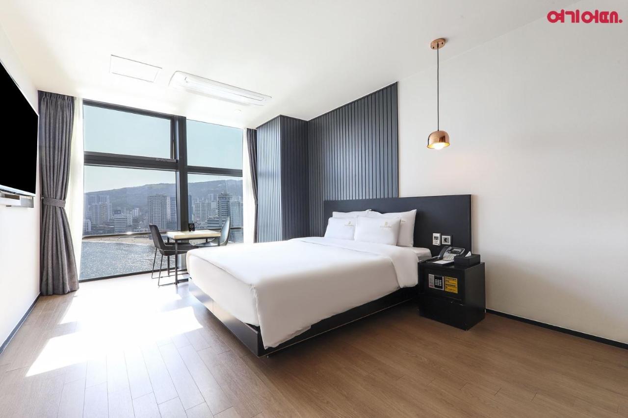 Gwanganri Hotel Oceanview Busan Exterior photo